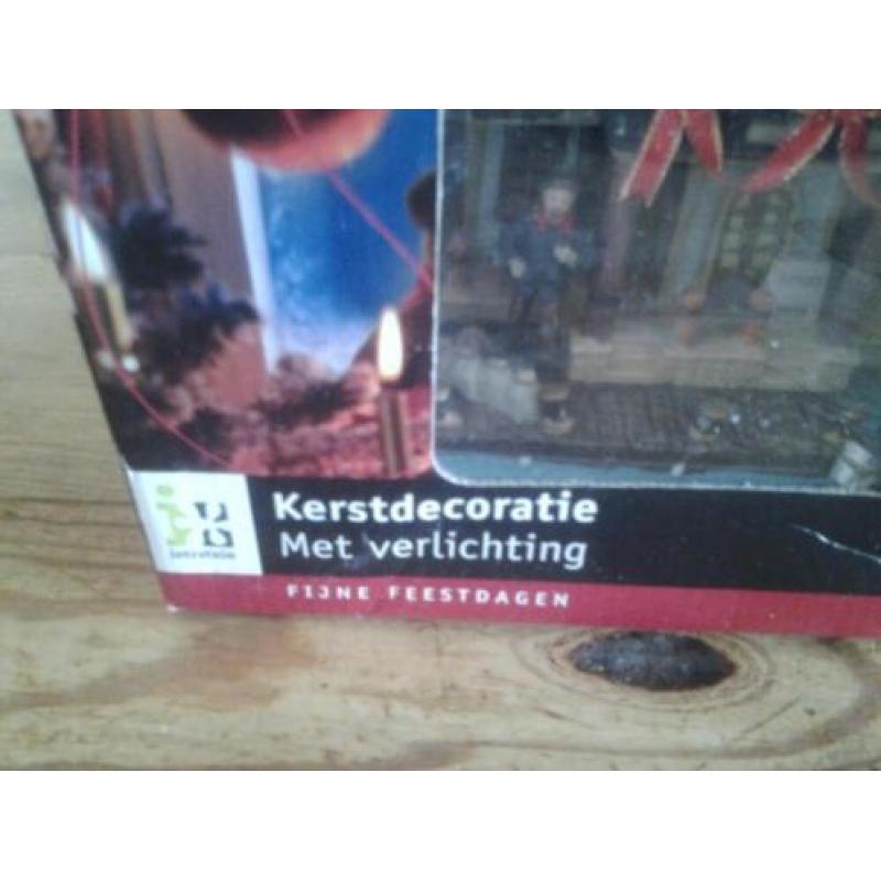 Kersthuisje en kerkje van intratuin.