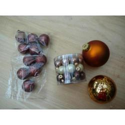 kerstballen van glas diverse kleuren en maten