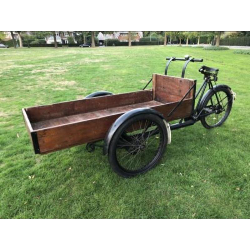 Gazelle Bakfiets uit de jaren 30 / 40 transportfiets