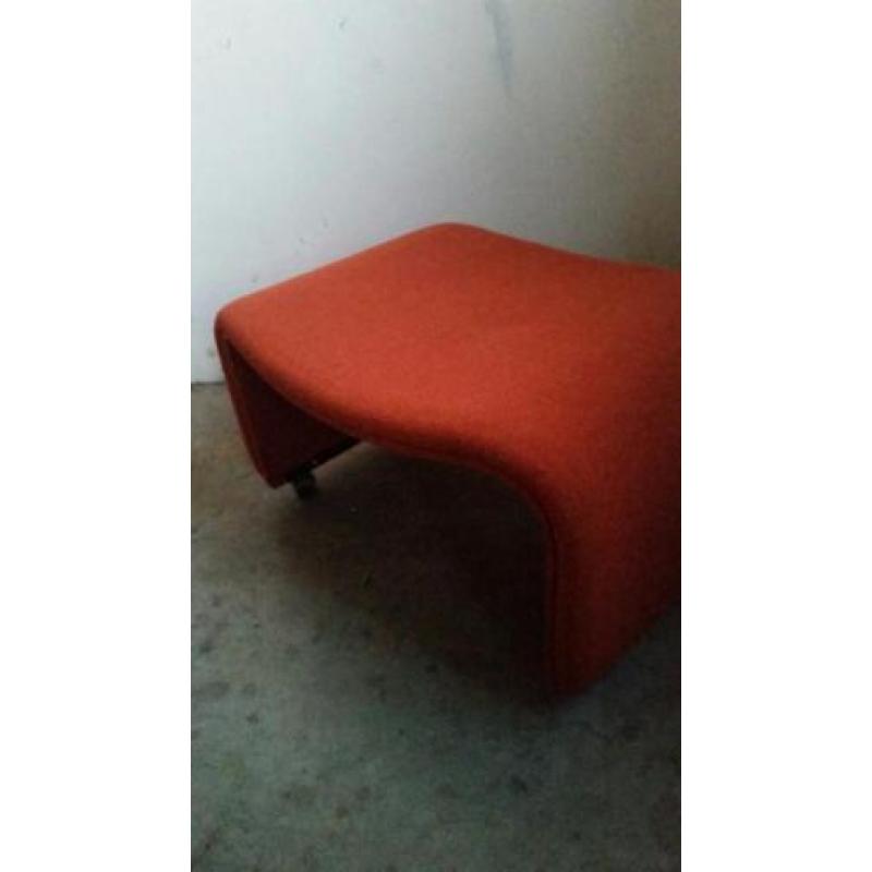 Footstool voetenbankje voor Artifort Alky design Piretti '70