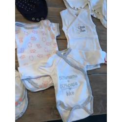 Kledingpakket met rompers maat 50/56