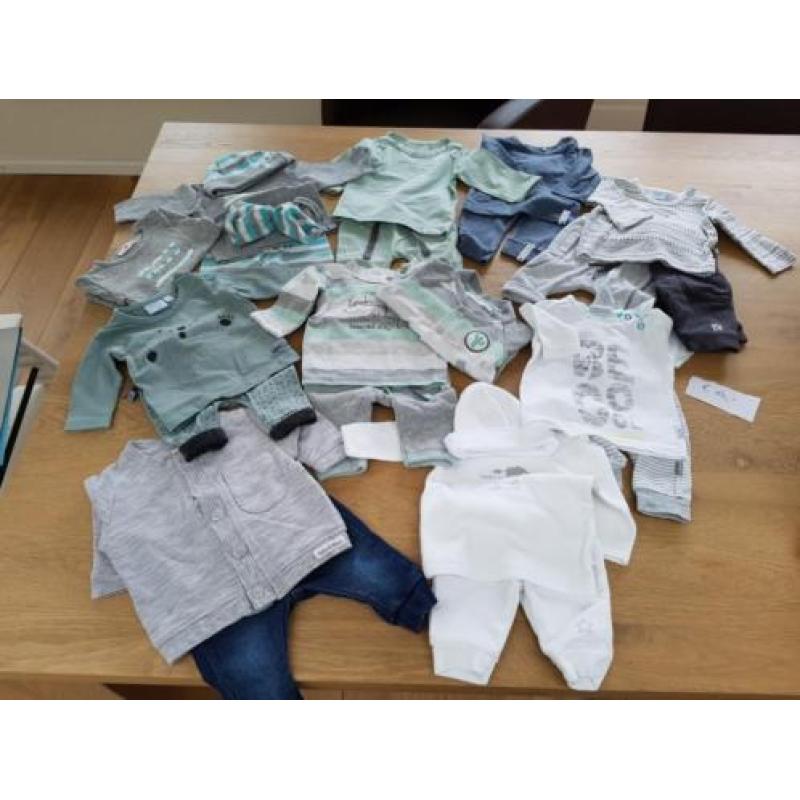 Babykleren maat 50