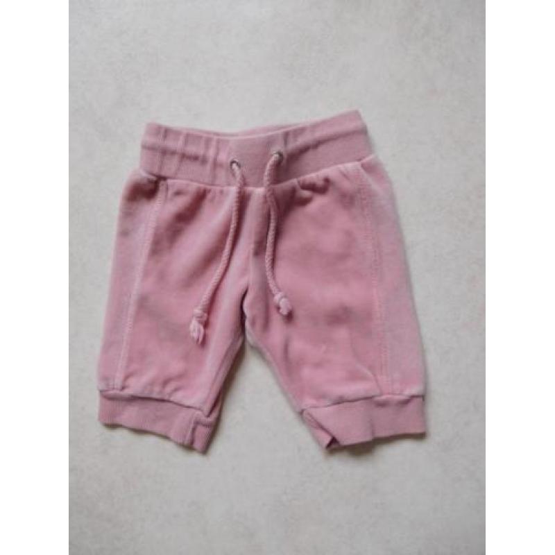 (G68) SALE! Mooi effe roze velours broekje