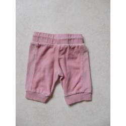 (G68) SALE! Mooi effe roze velours broekje