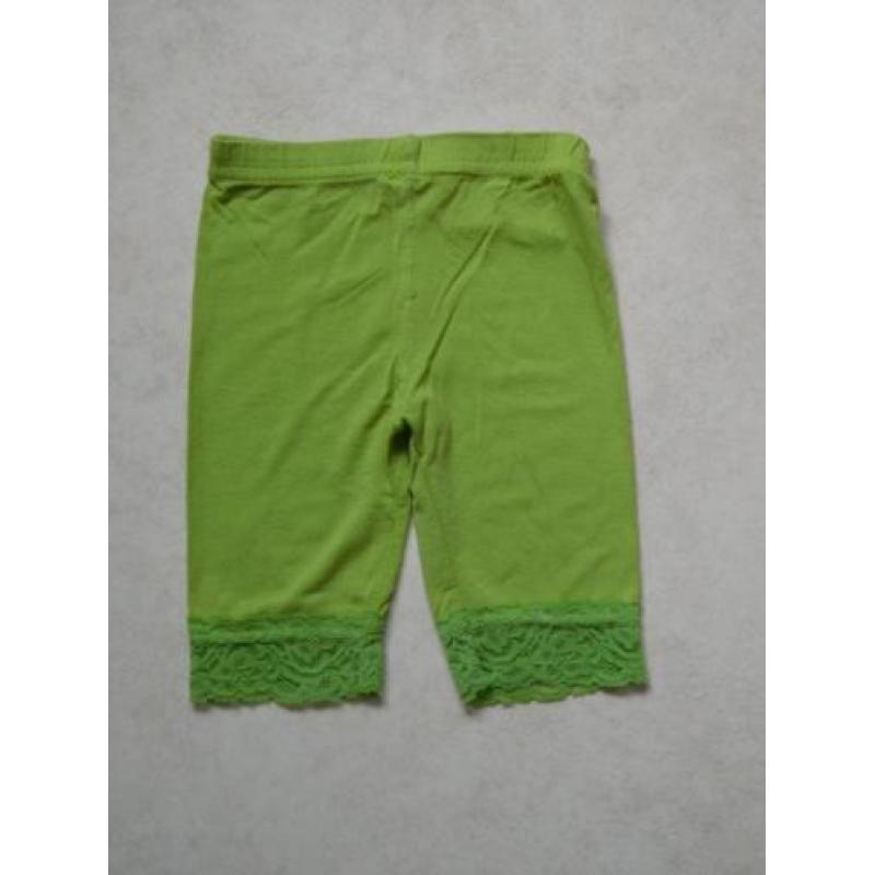 (F98) SALE! Groen baby broekje met kant