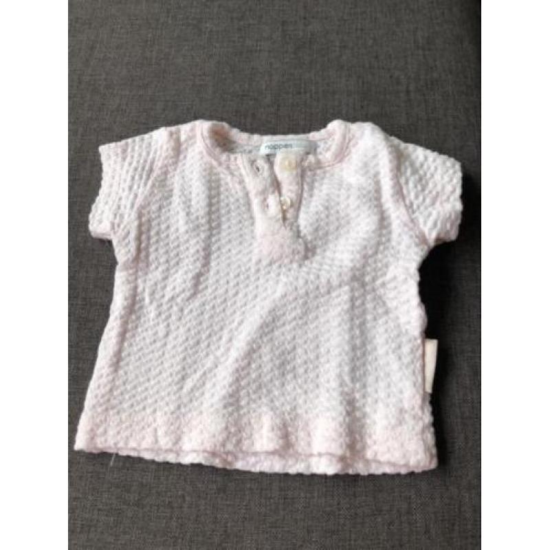 Noppies shirtjes en broekje