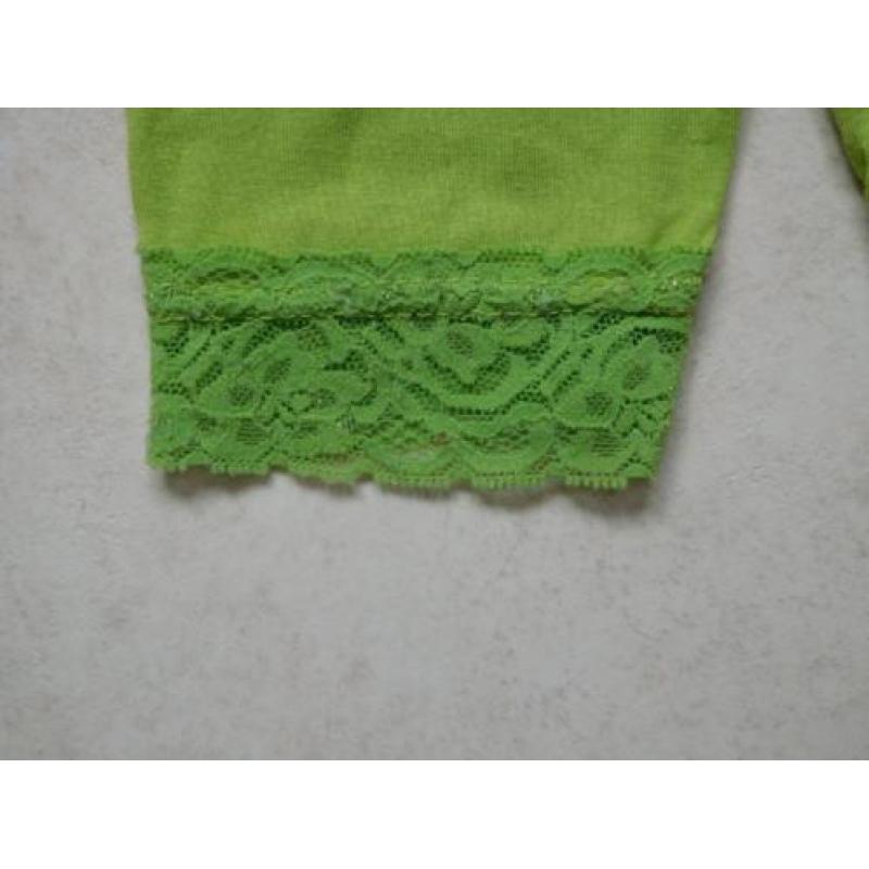 (F98) SALE! Groen baby broekje met kant
