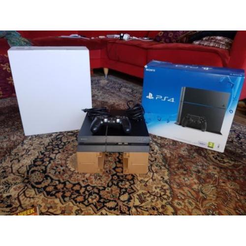 PlayStation 4
