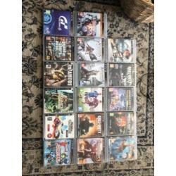 PlayStation 3 (4 controllers+ 17 spellen)