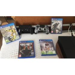 Ps4 met 1 controler en 5 spelletjes!!