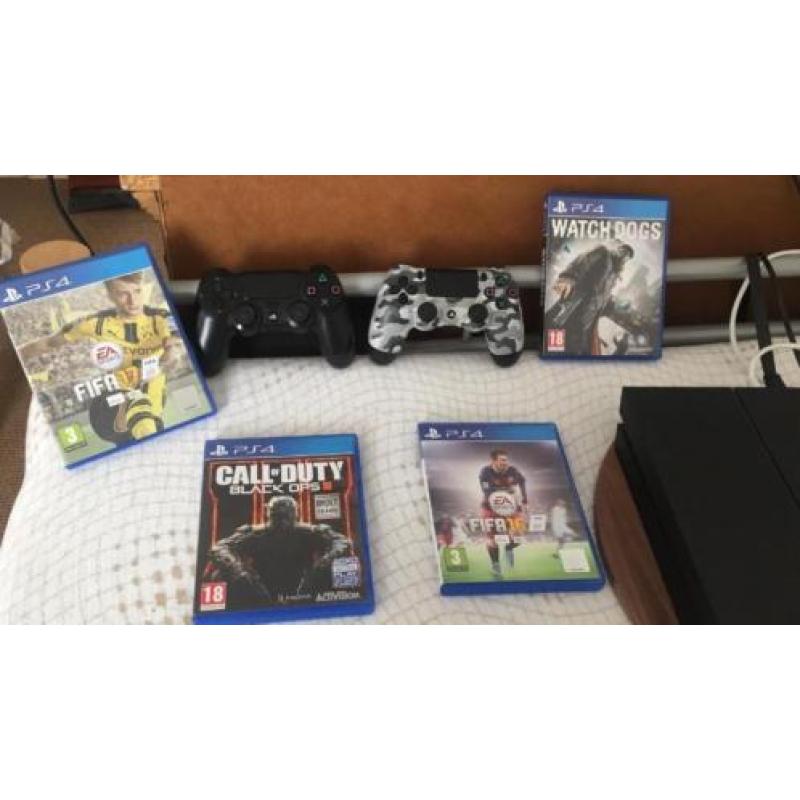 Ps4 met 1 controler en 5 spelletjes!!