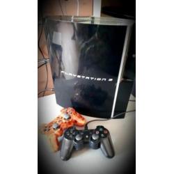 PS3 compleet, in goede staat, incl 2 conrollers