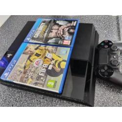 Playstation 4 500GB met FIFA 17, WW2, Camera, Headset